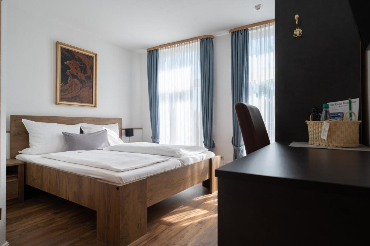 Hotel Alt-Emder Buergerhaus Emden Esterno foto