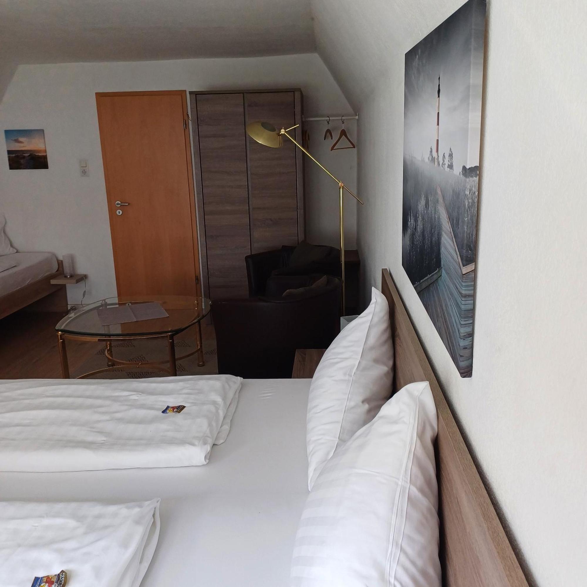 Hotel Alt-Emder Buergerhaus Emden Esterno foto